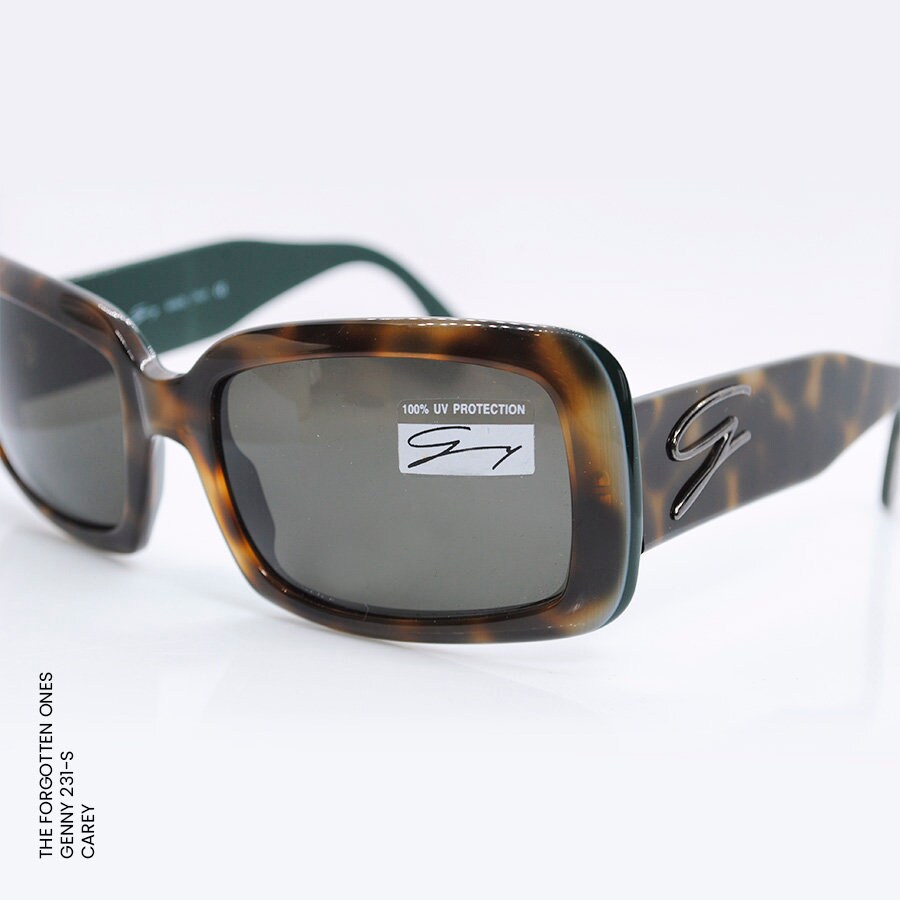 gafas de sol genny versace vintage originales | modelo 231s | años 80 | montura cuadrada de carey con interior verde | nuevas sin usar 3