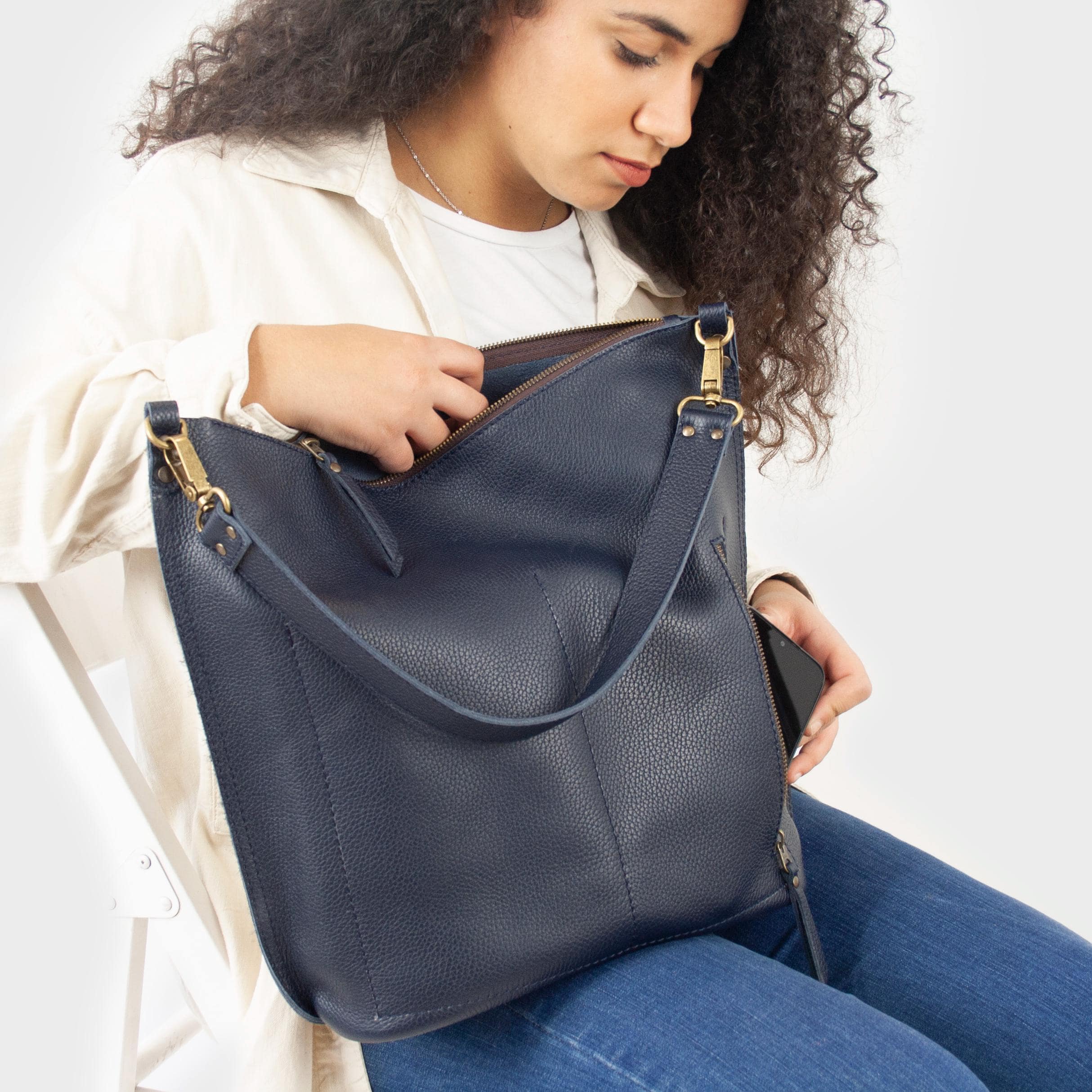 bolso hobo de piel hecho a mano: bolso de hombro con bandolera de eslabones multicolor 21