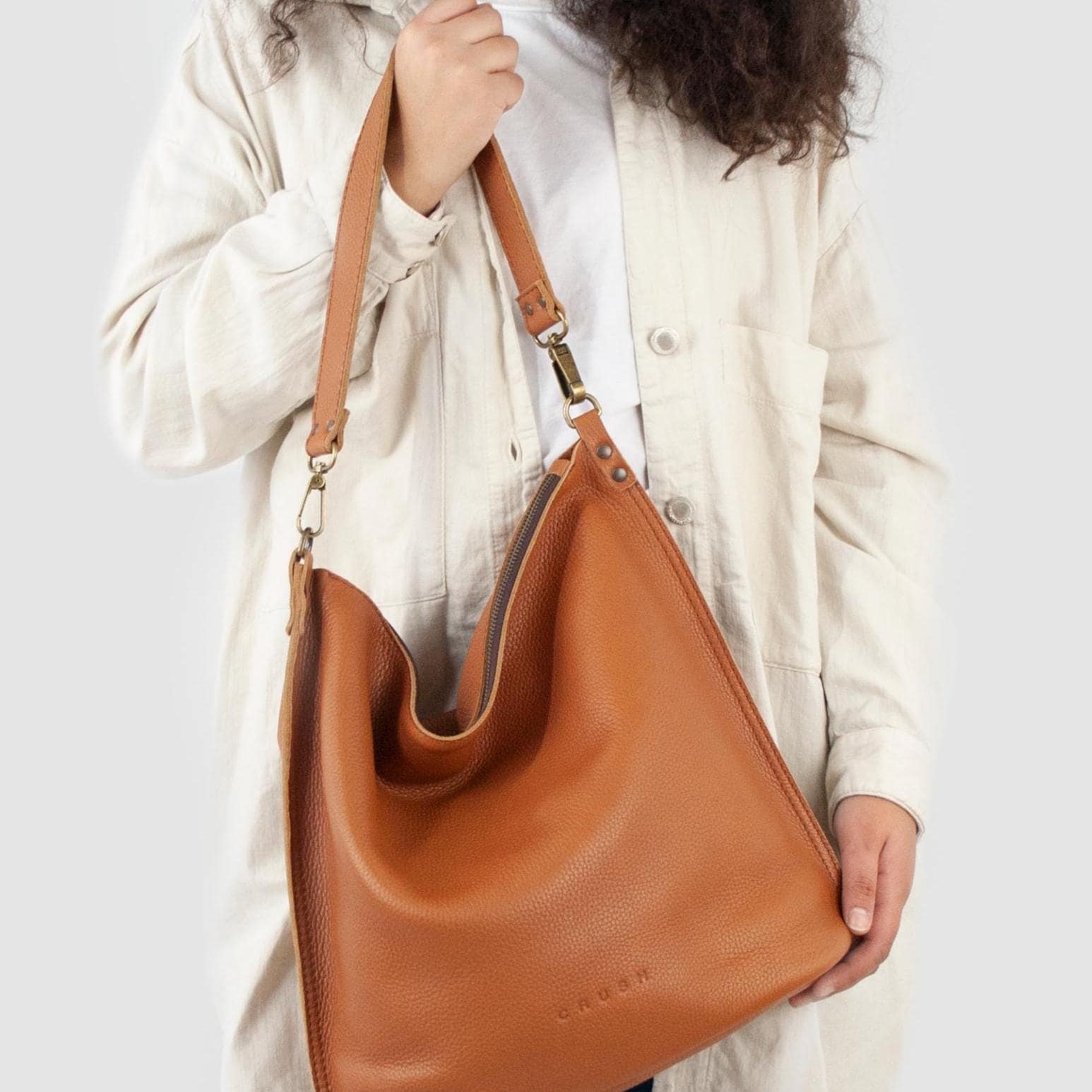 bolso hobo de piel hecho a mano: bolso de hombro con bandolera de eslabones multicolor 19