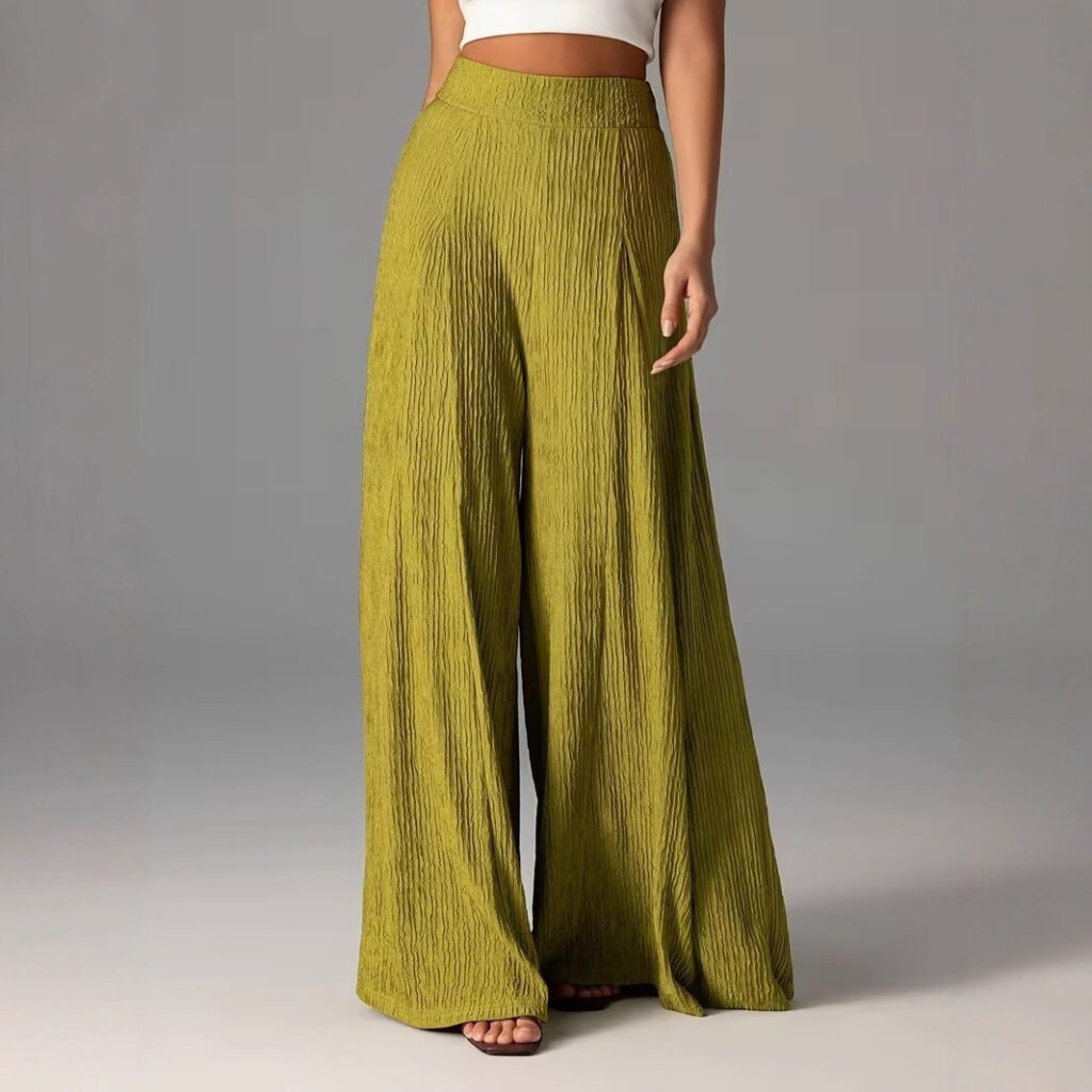 Pantalones holgados de color liso con cintura elástica y talle alto. bbe2c0de bb2c 4deb 91c4 ce93b3a8b57d.jpg
